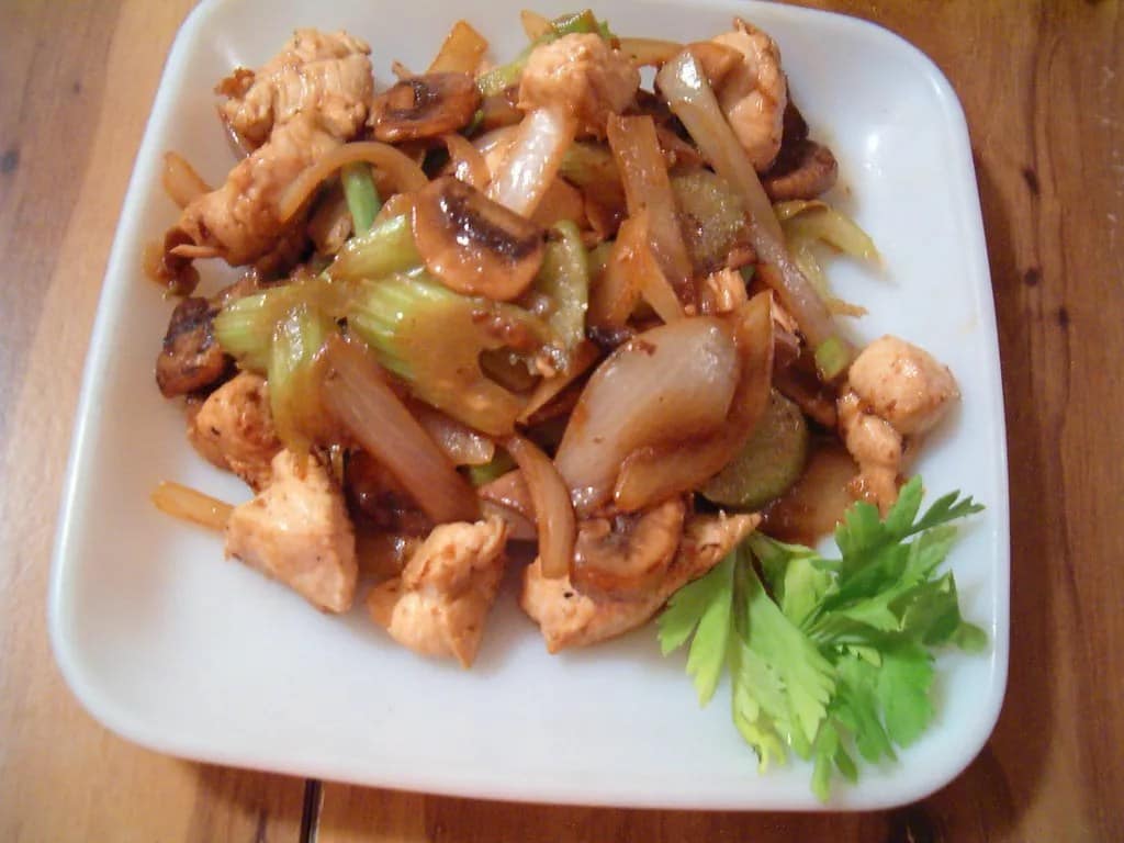 Tasty onion chicken How To Make Onion Chicken At Home Meals Idea